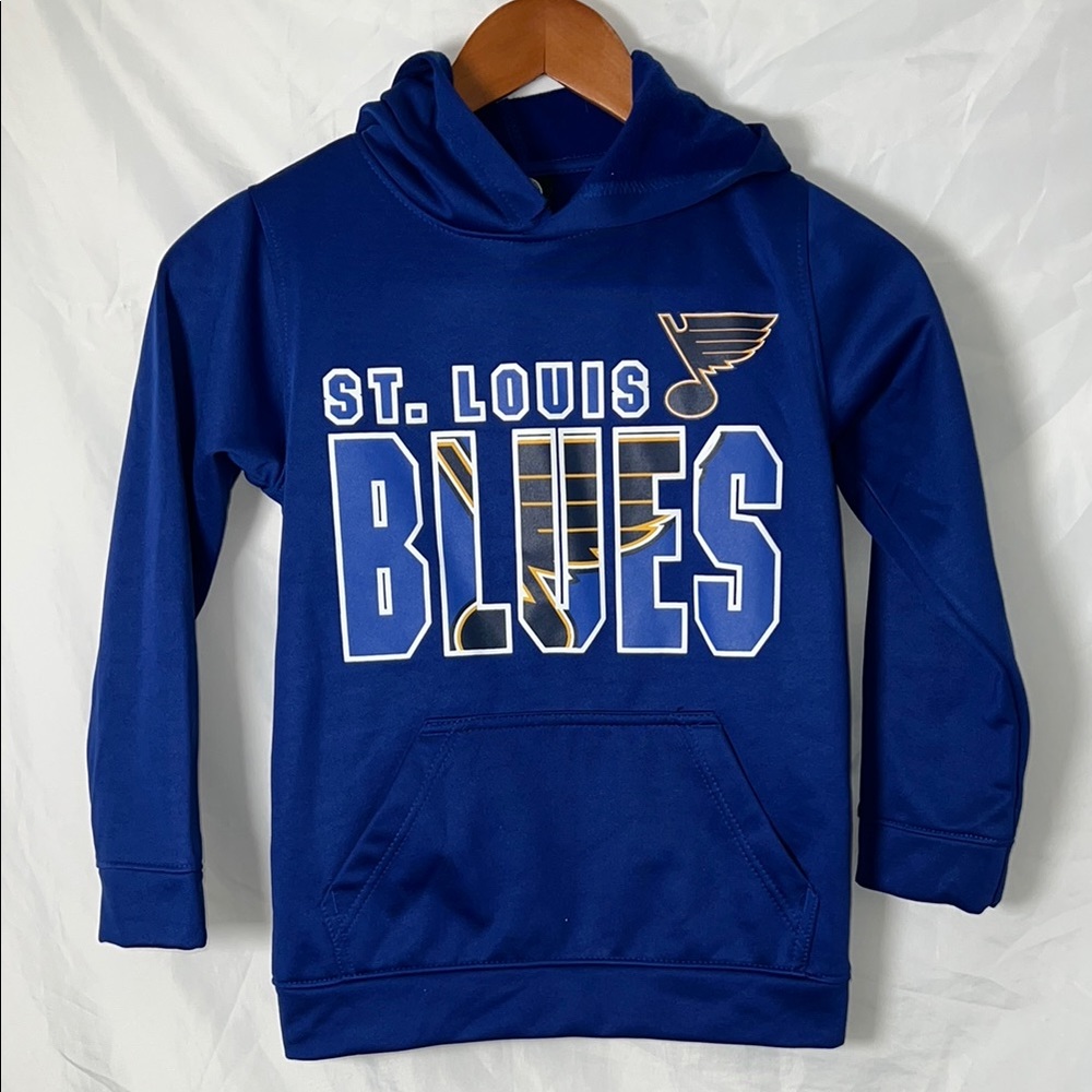 St. Louis Blues Kids Blue Hoodie - Small 6/7
4-91